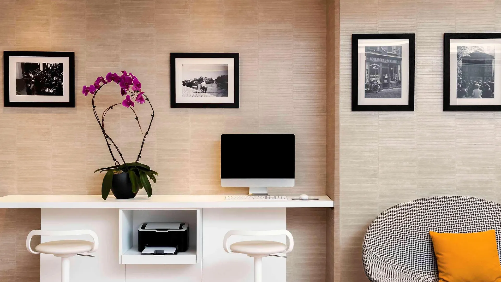 Mercure Paris Montmartre Sacre Coeur 4*,  France