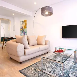 https://genteel-home-encarnacin.es-andalucia.com