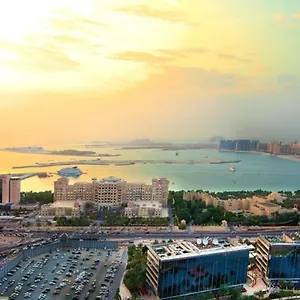Apart Otel Tamani Marina &