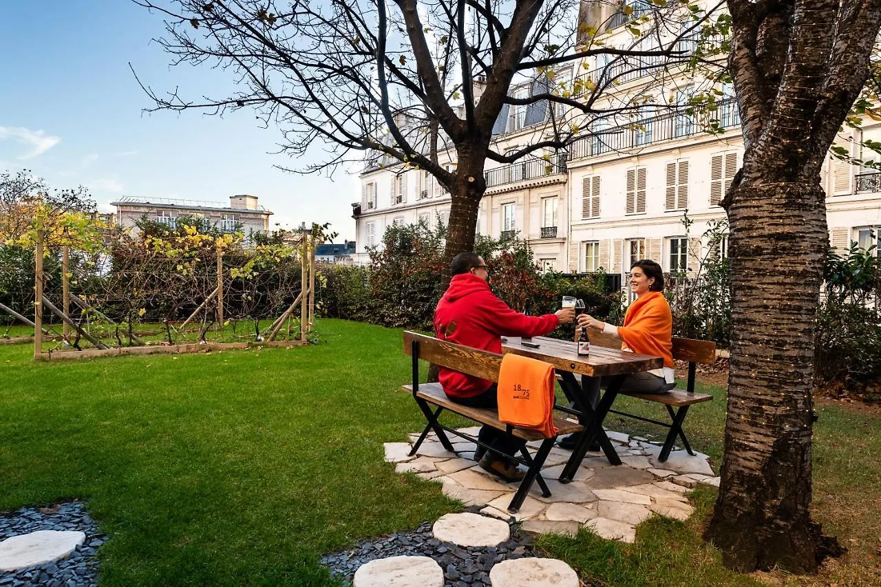 Mercure Paris Montmartre Sacre Coeur Hotel