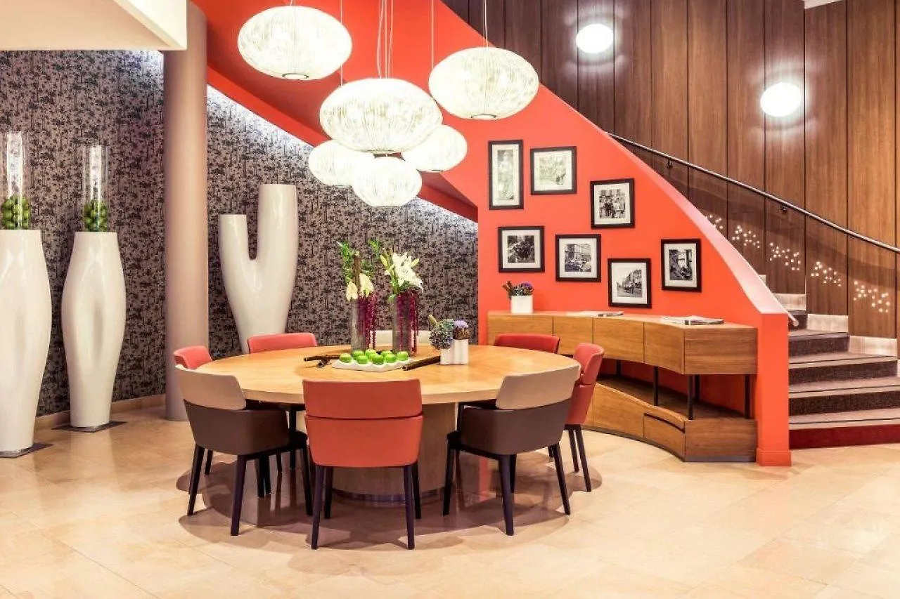 Mercure Paris Montmartre Sacre Coeur 4*,