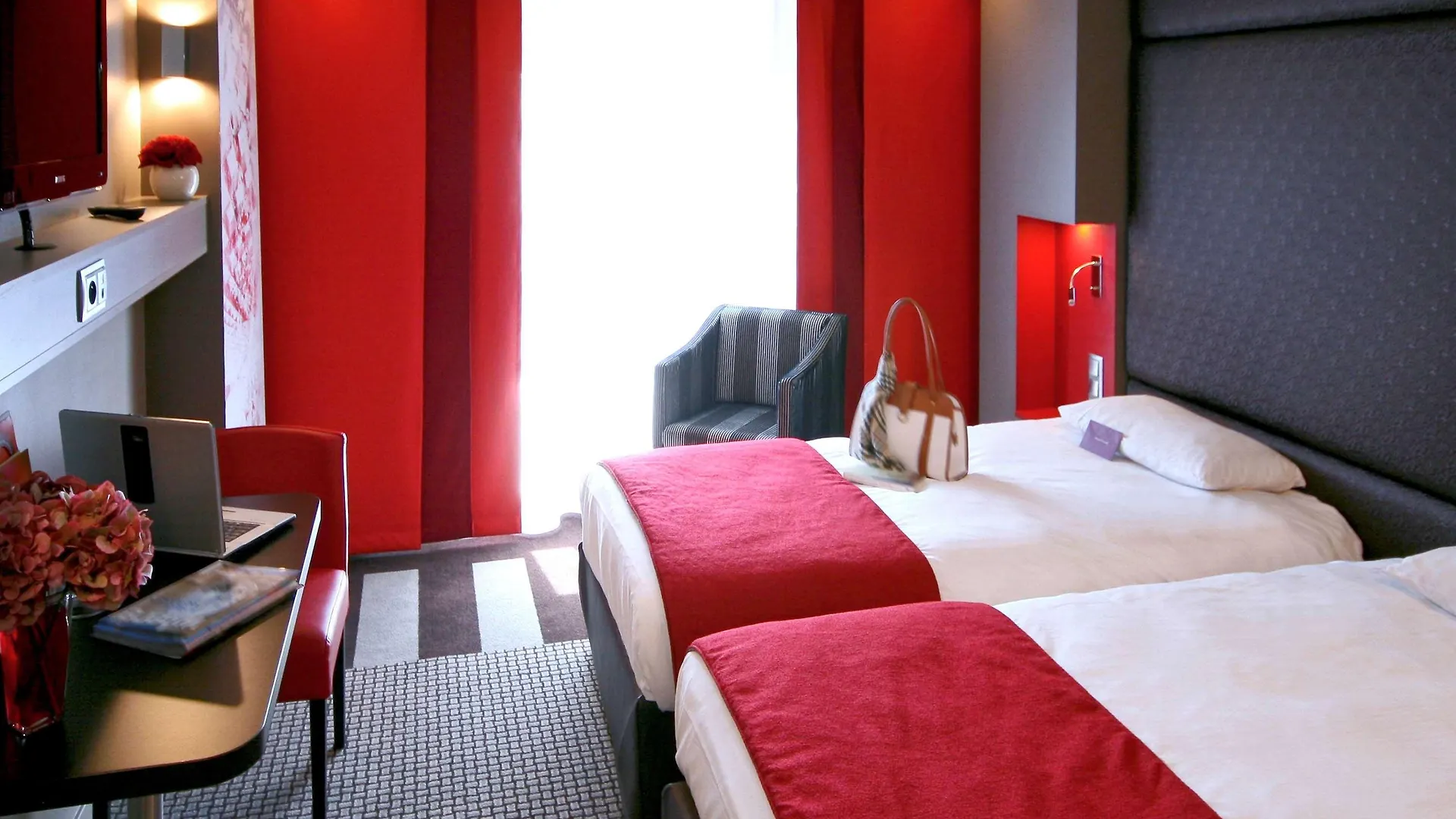 Mercure Paris Montmartre Sacre Coeur 4*,  France